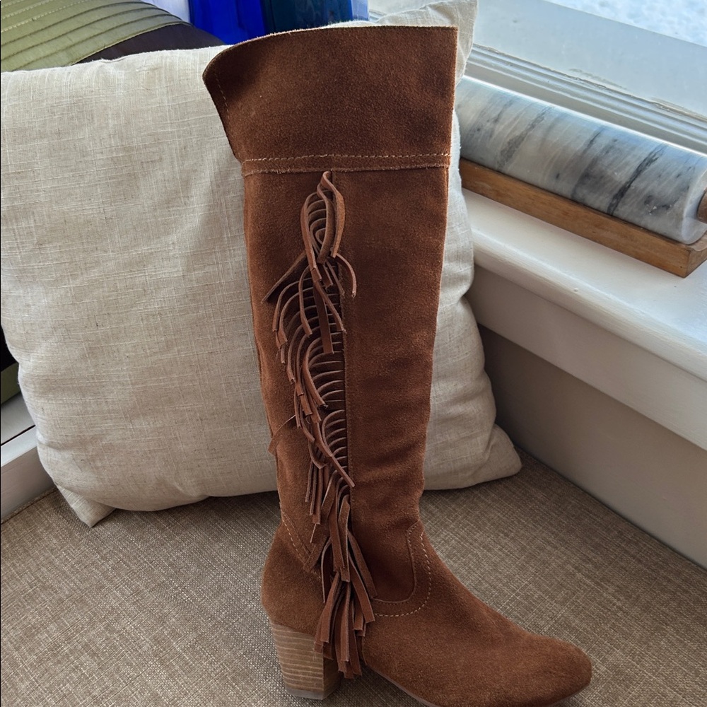 # 141 suede 100% leather fringe boots size 6 - Picture 2 of 6
